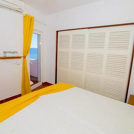 Pé Na Praia By Ocvillas *