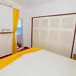 Pe Na Praia By Ocvillas *